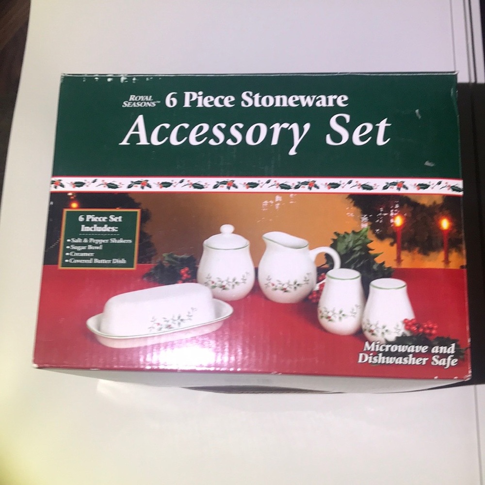 Stoneware Accessory Set - Picture 5 of 5